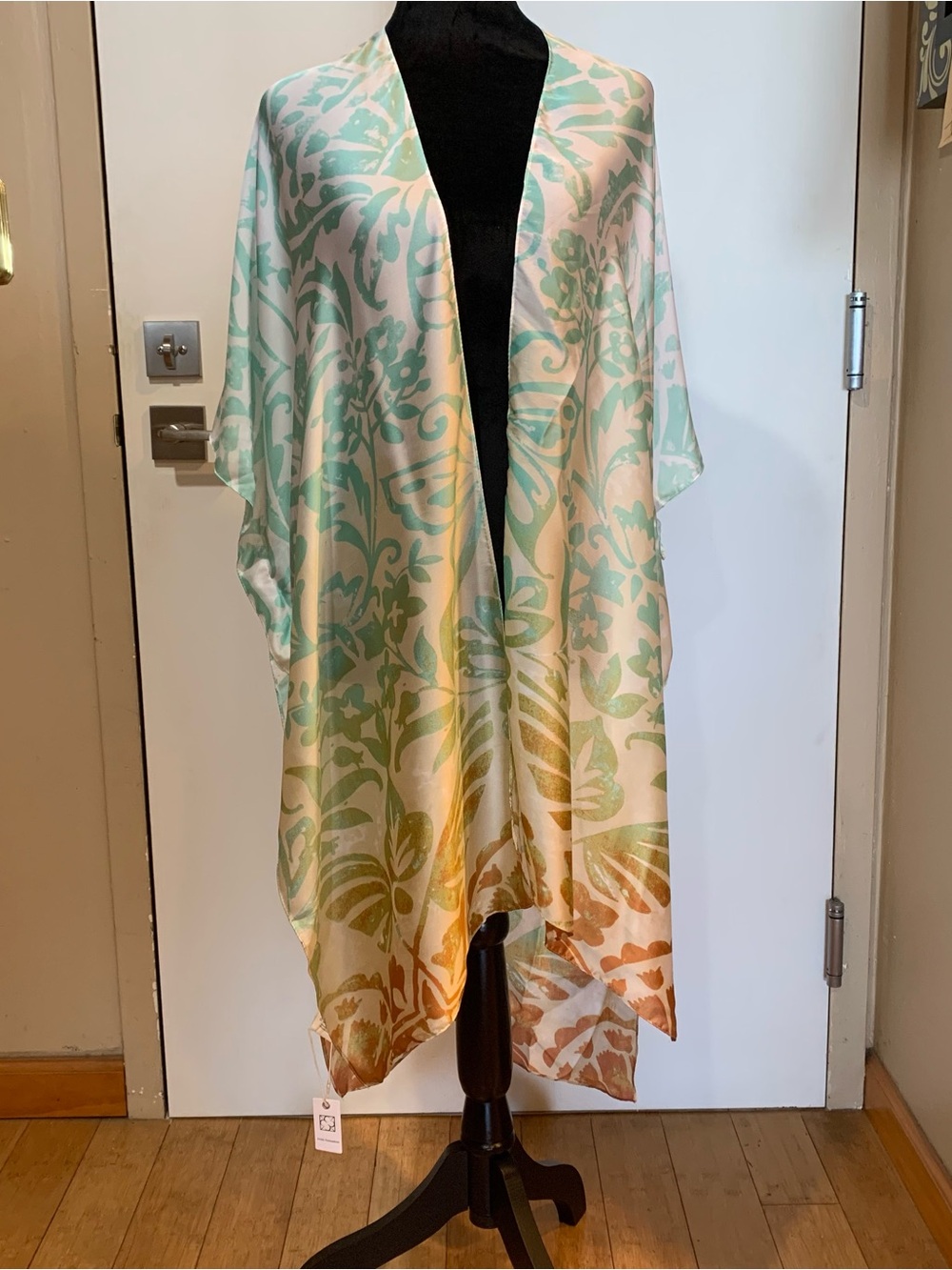 Pretty Persuasion NWT Floral Ombre Kimono/Cover Up- Mint, Cream & Gold ONE SIZE